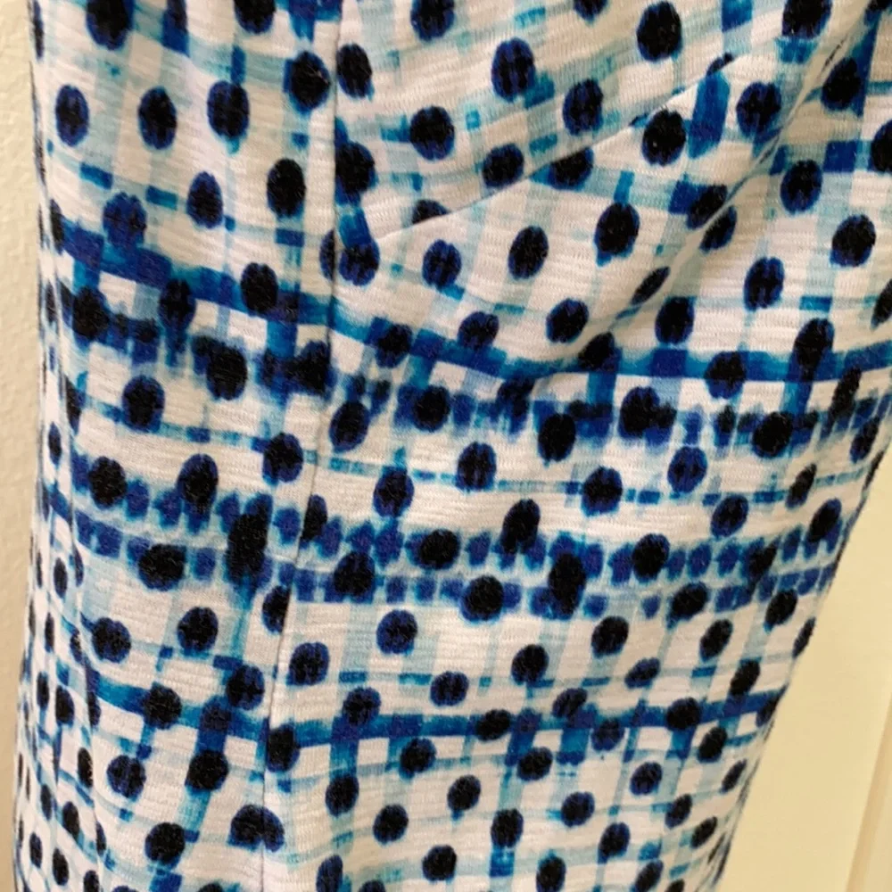 Tommy Bahama Tank Dress. - Picture 3 of 9